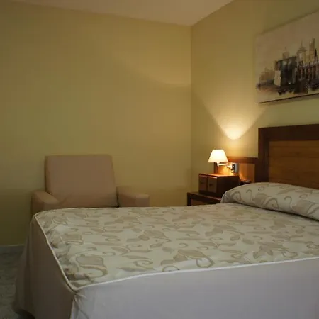 Puente Hotel *
